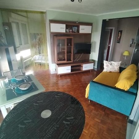 Appartement Coquet Centre Ville Filigrando Bourges Buitenkant foto