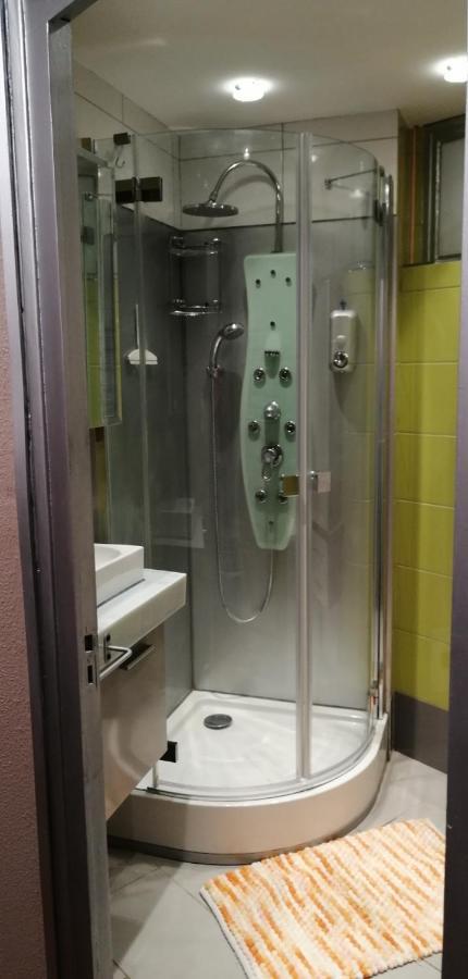 Appartement Coquet Centre Ville Filigrando Bourges Buitenkant foto