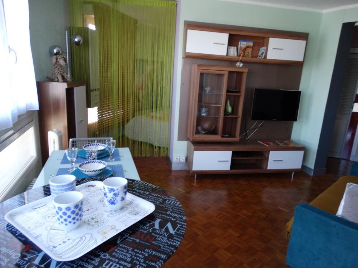 Appartement Coquet Centre Ville Filigrando Bourges Buitenkant foto