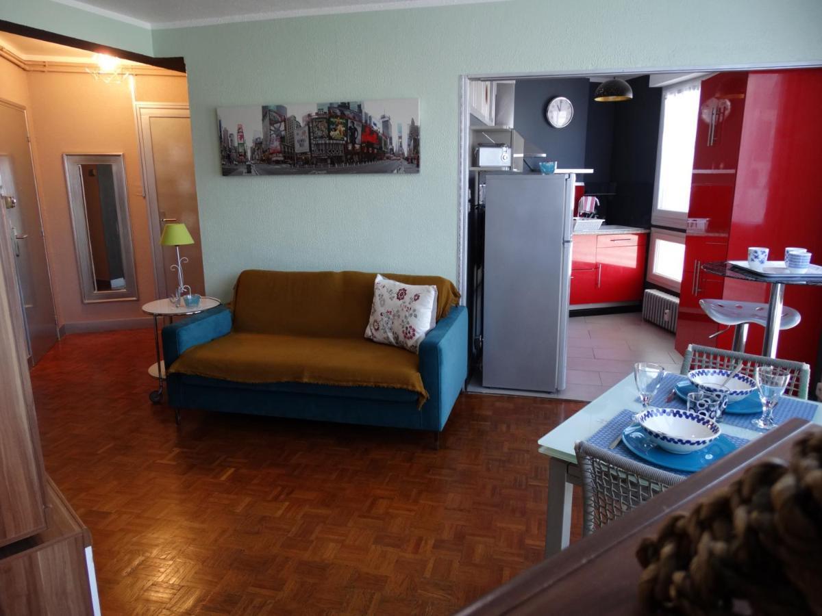 Appartement Coquet Centre Ville Filigrando Bourges Buitenkant foto