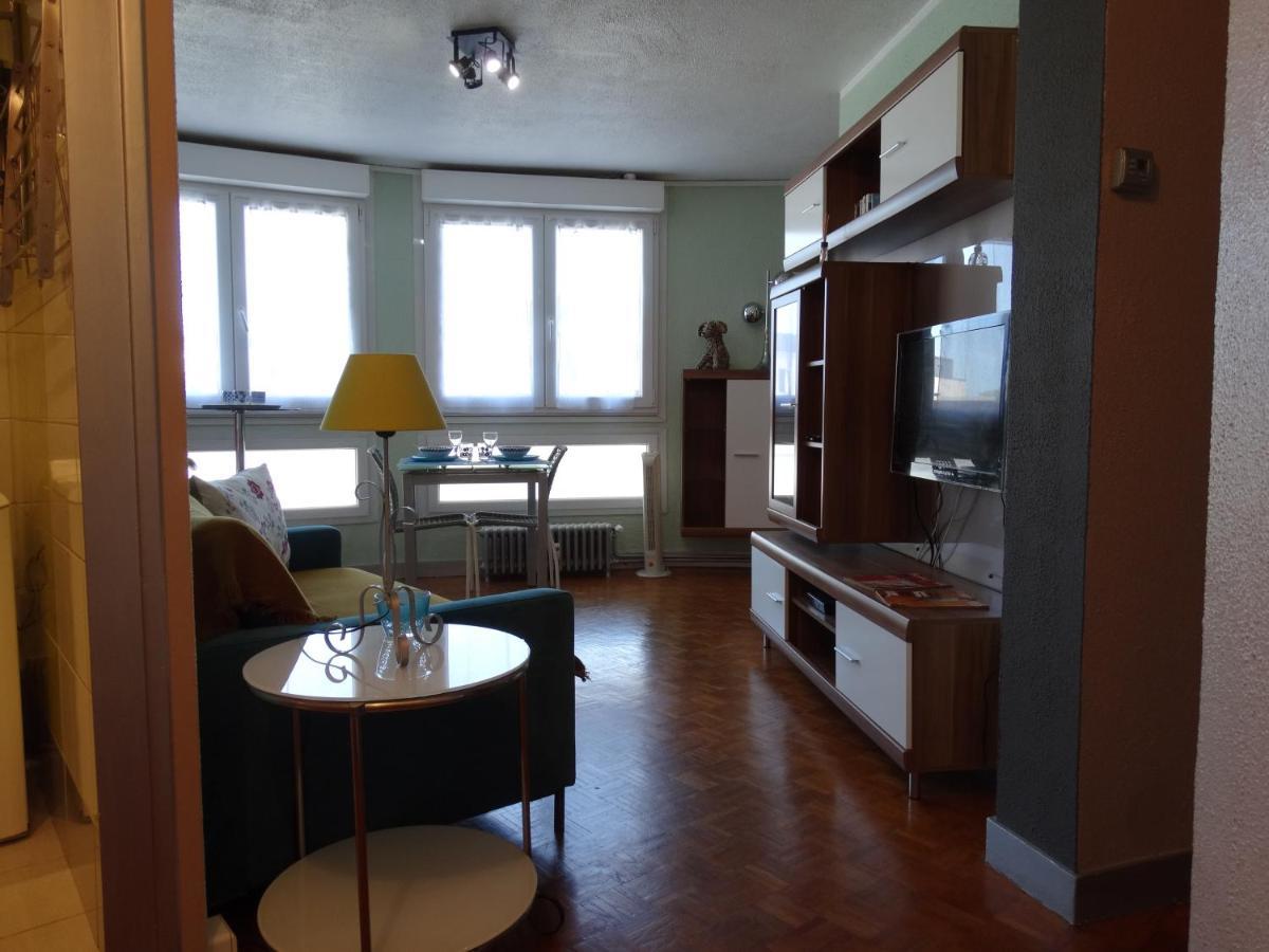 Appartement Coquet Centre Ville Filigrando Bourges Buitenkant foto