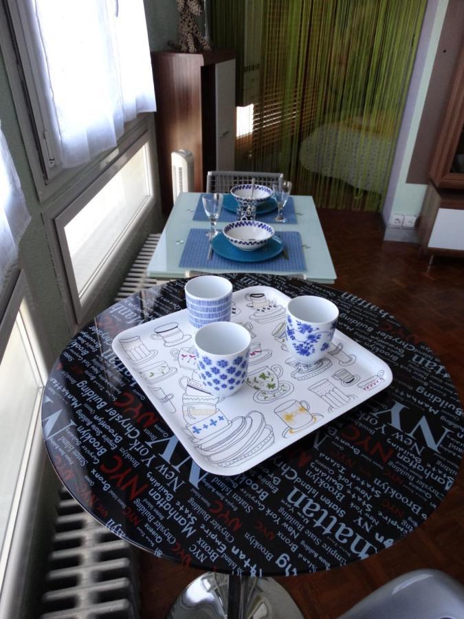 Appartement Coquet Centre Ville Filigrando Bourges Buitenkant foto