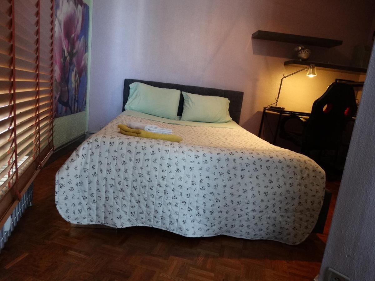 Appartement Coquet Centre Ville Filigrando Bourges Buitenkant foto